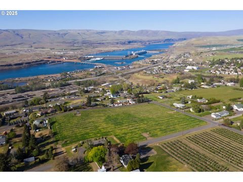 E 12th The Dalles OR 97058