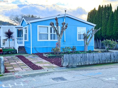 A home in Sutherlin