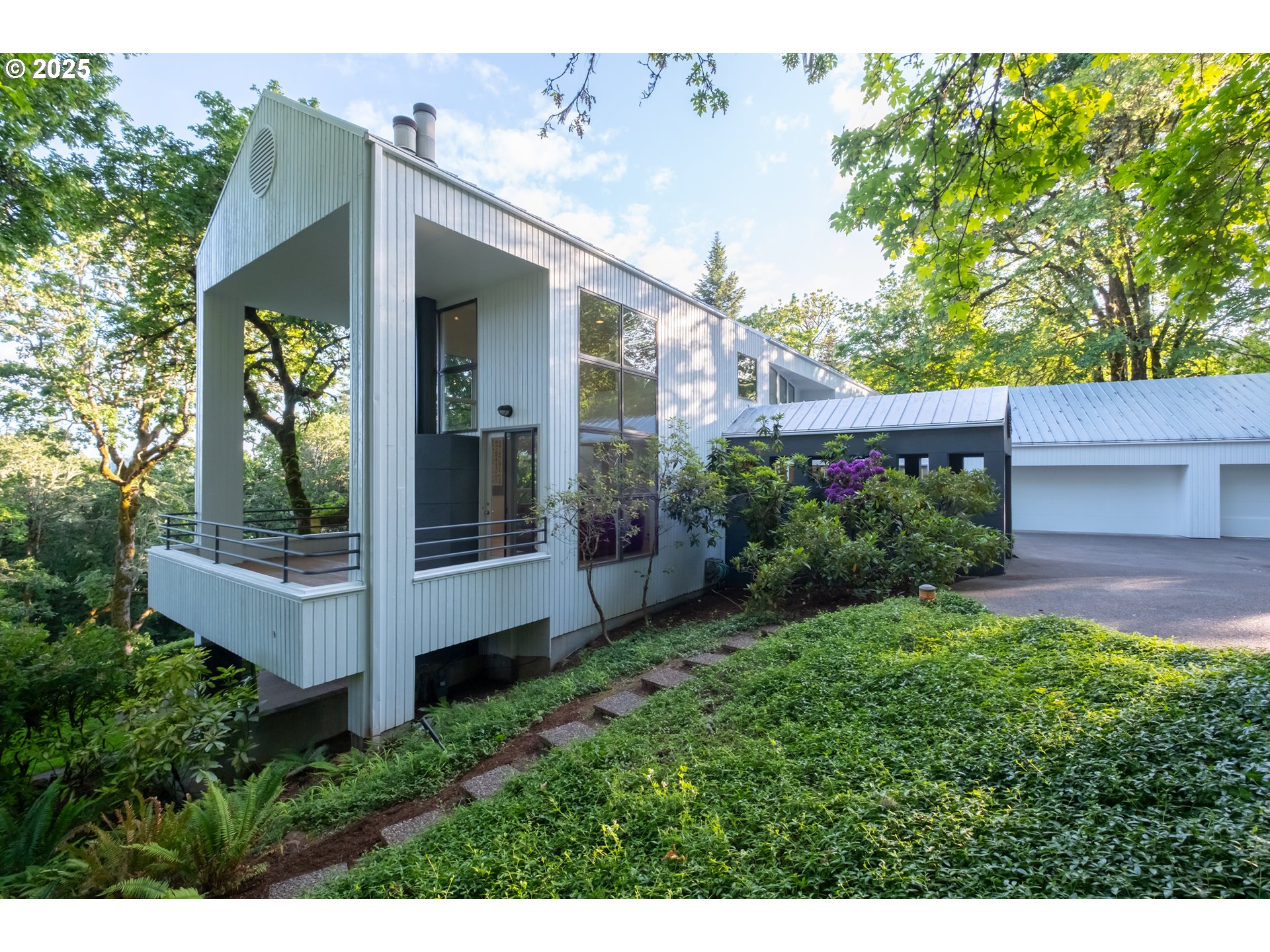 2790 NW SULPHUR SPRINGS RD