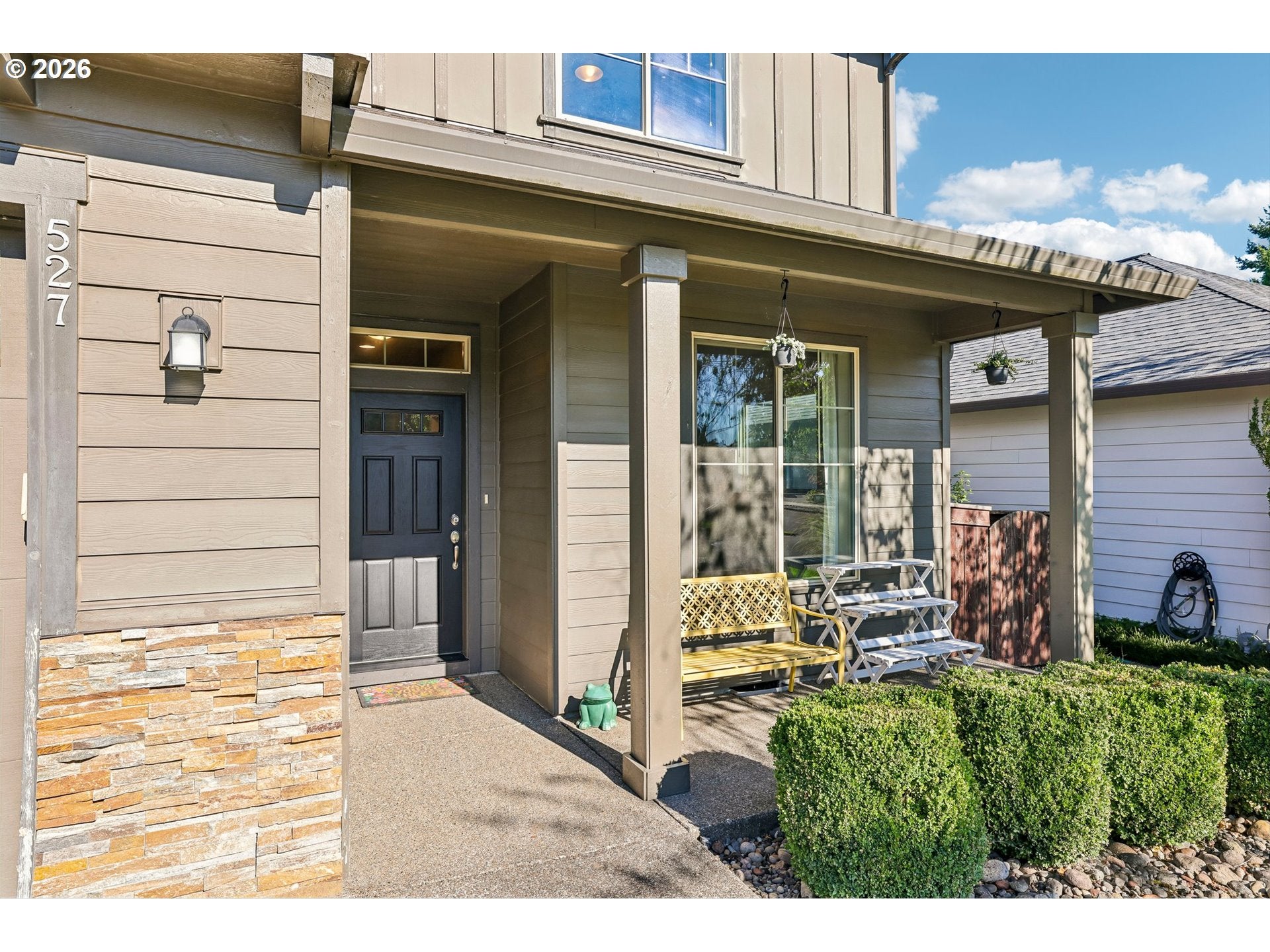 527 N ALLEN CREEK DR