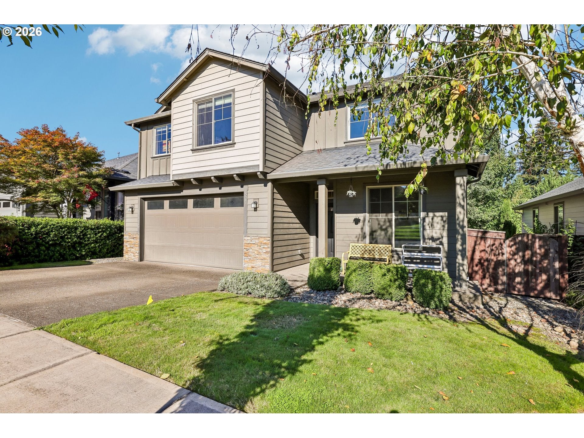 527 N ALLEN CREEK DR