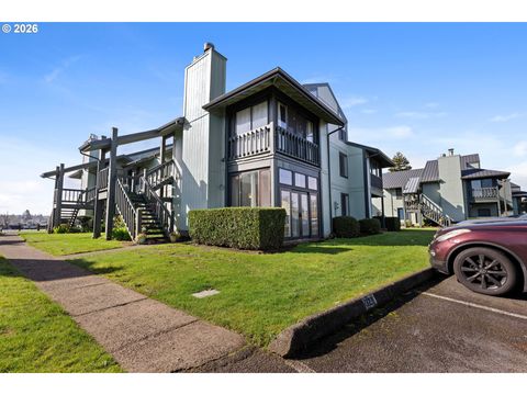 320 NE SKIPANON DR Warrenton OR 97146