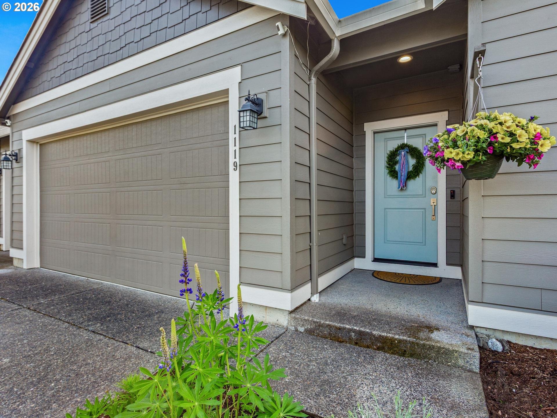 1119 NE 11TH AVE