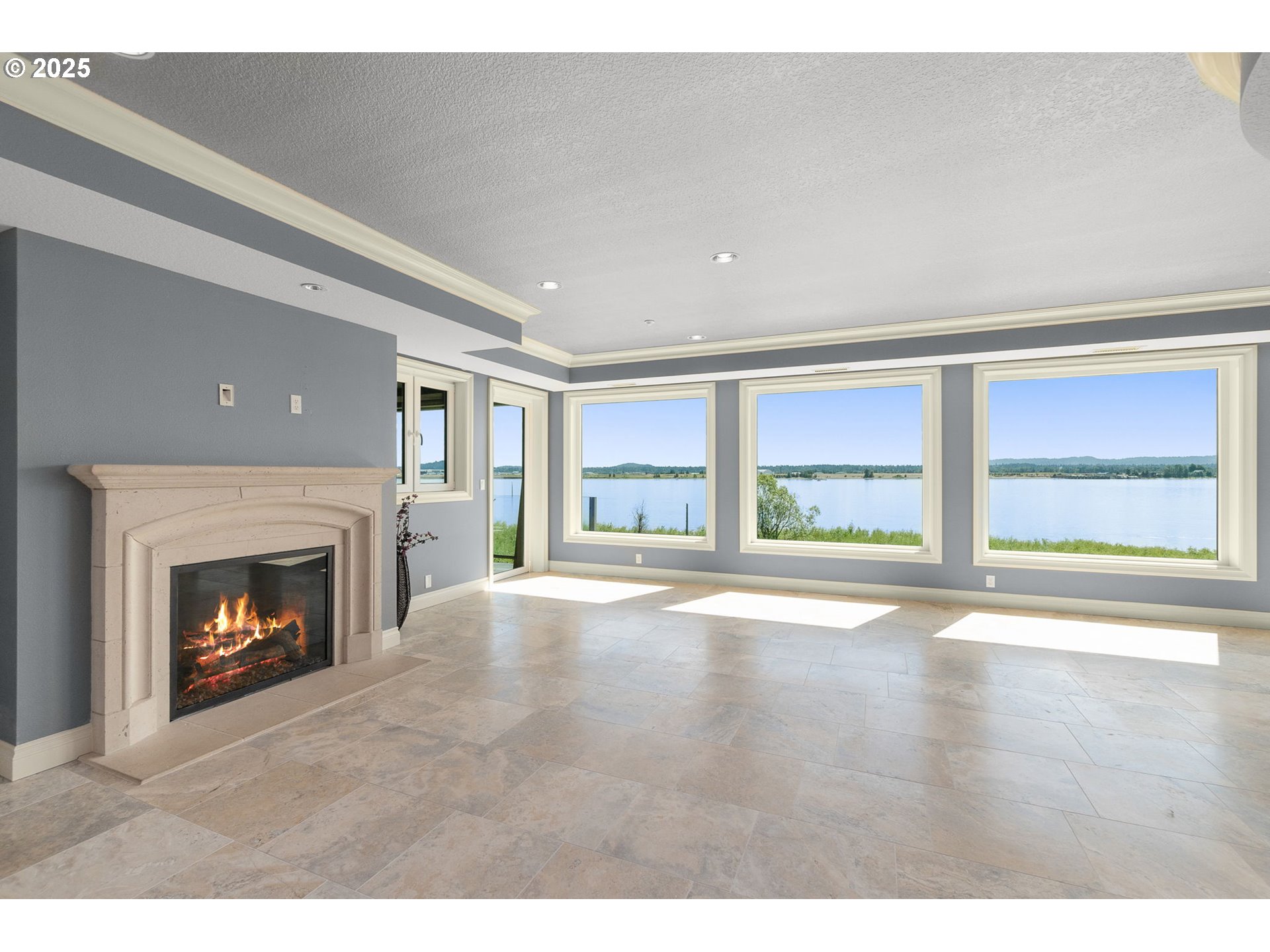 5905 SE COLUMBIA WAY 203