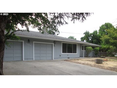 A home in Grants Pass