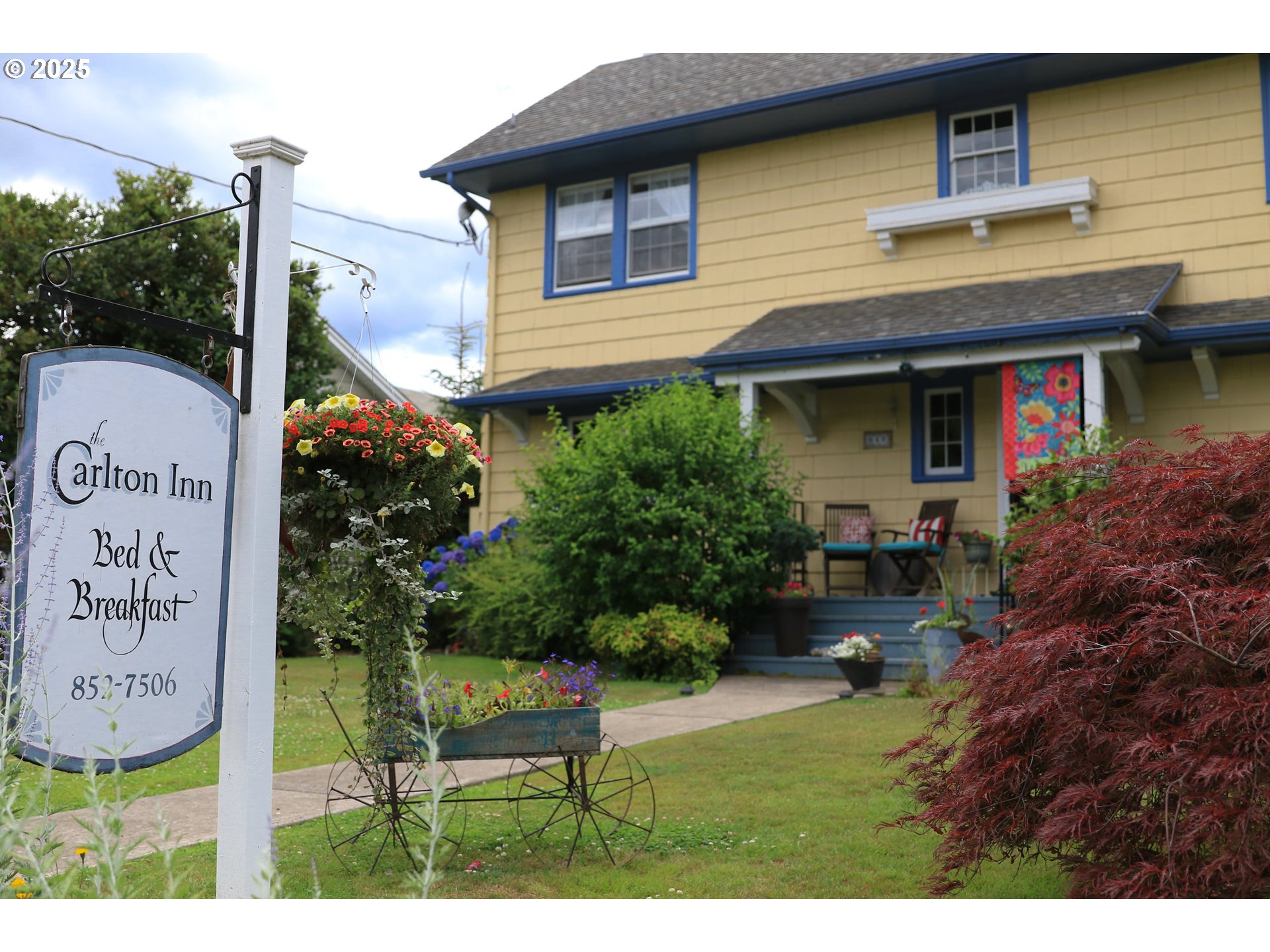 648 W MAIN ST