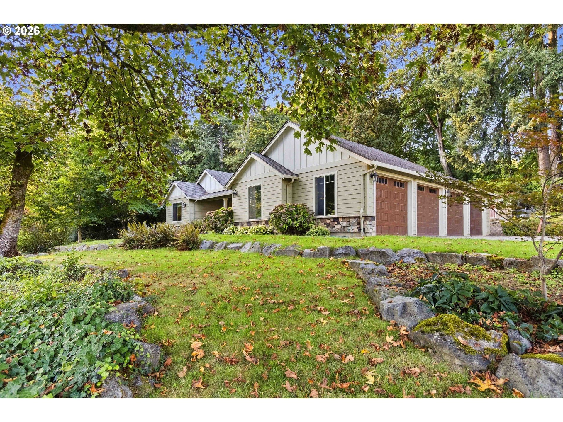 120 MAPLE RIDGE RD