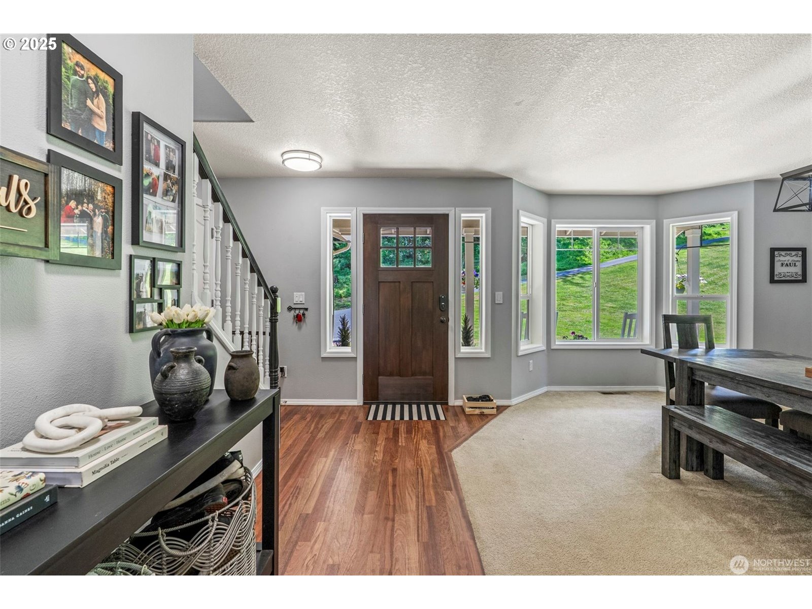208 SALMONBERRY LN