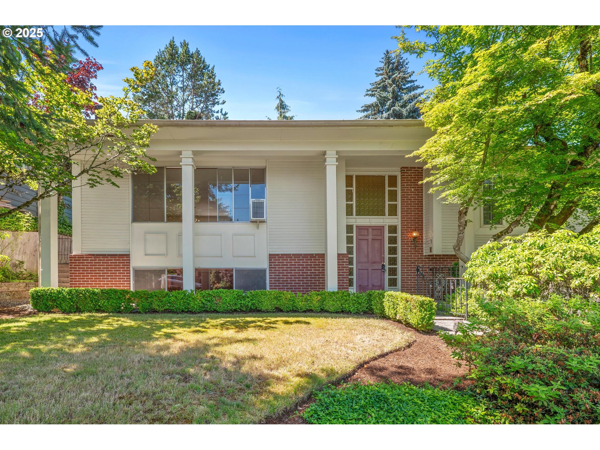 2932 SW COLLINS CT