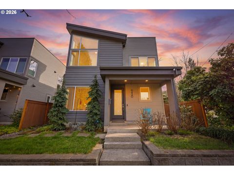 6430 NE 31ST AVE Portland OR 97211