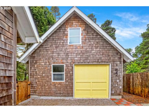 A home in Depoe Bay