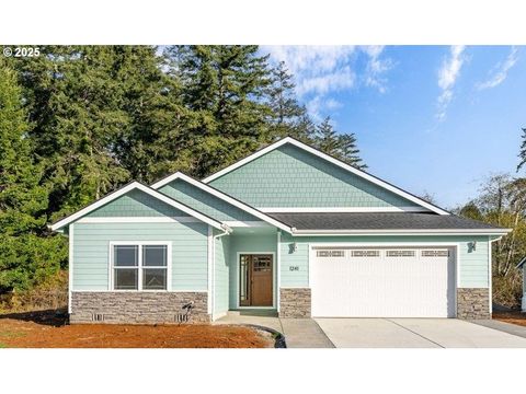 1241 LIGHTHOUSE LN Brookings OR 97415