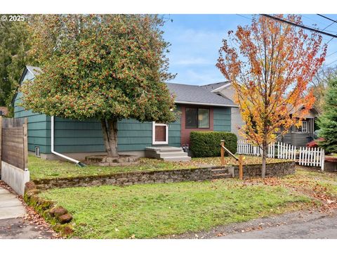 7643 SE MARKET ST Portland OR 97215