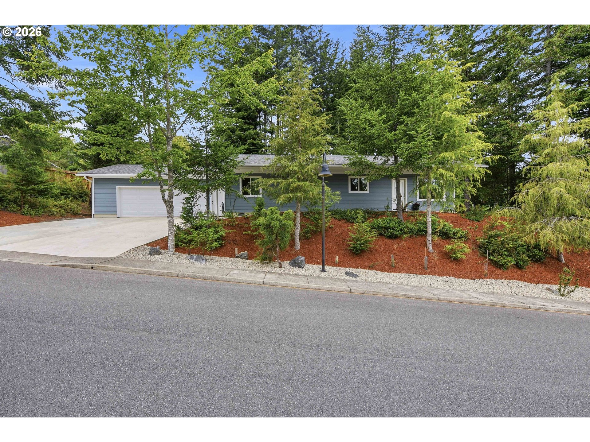 2256 TIMBERLINE DR