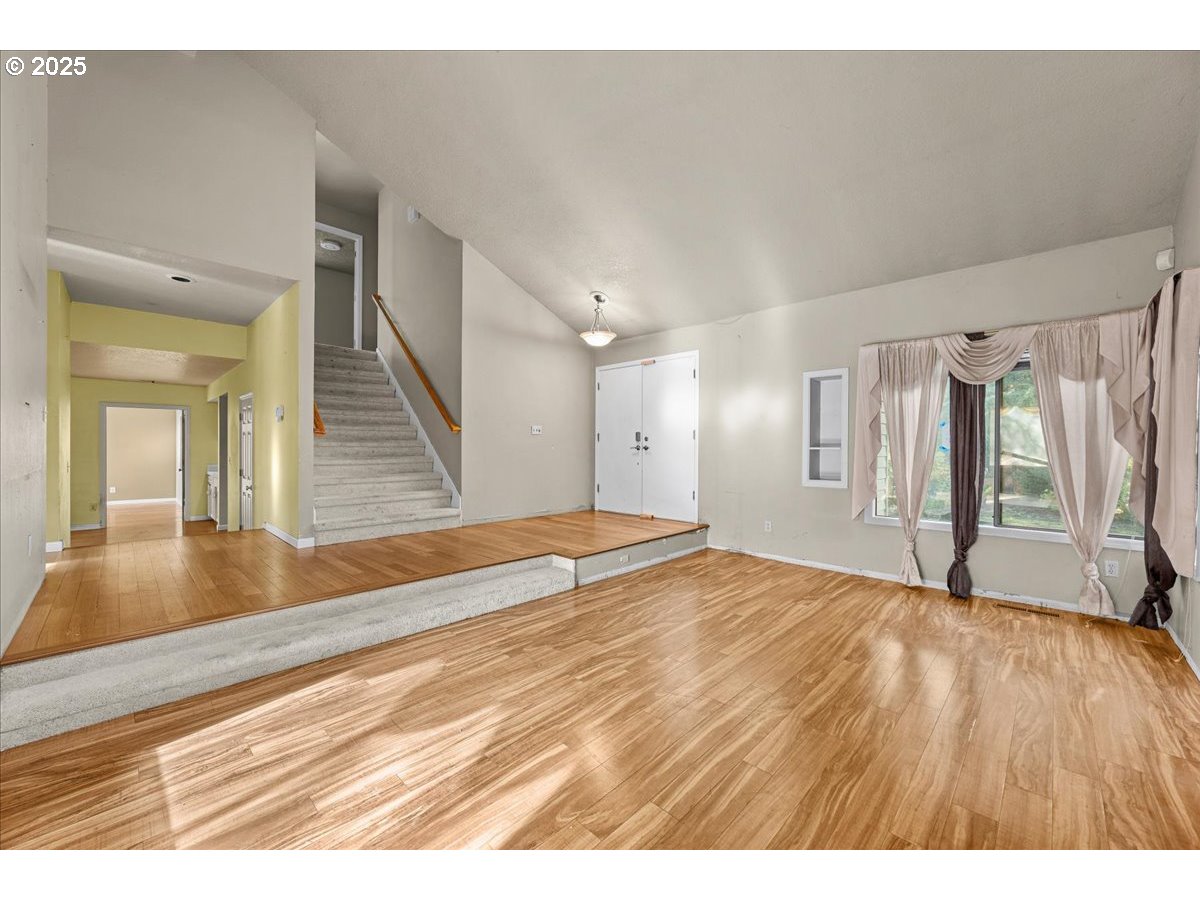 17427 SW RIVENDELL DR