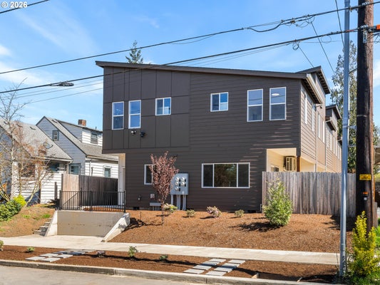 5866 N MISSOURI AVE, PORTLAND, OR 97217 - Image 792da71dd2d2f76b25602ff9eb085521/1964939771
