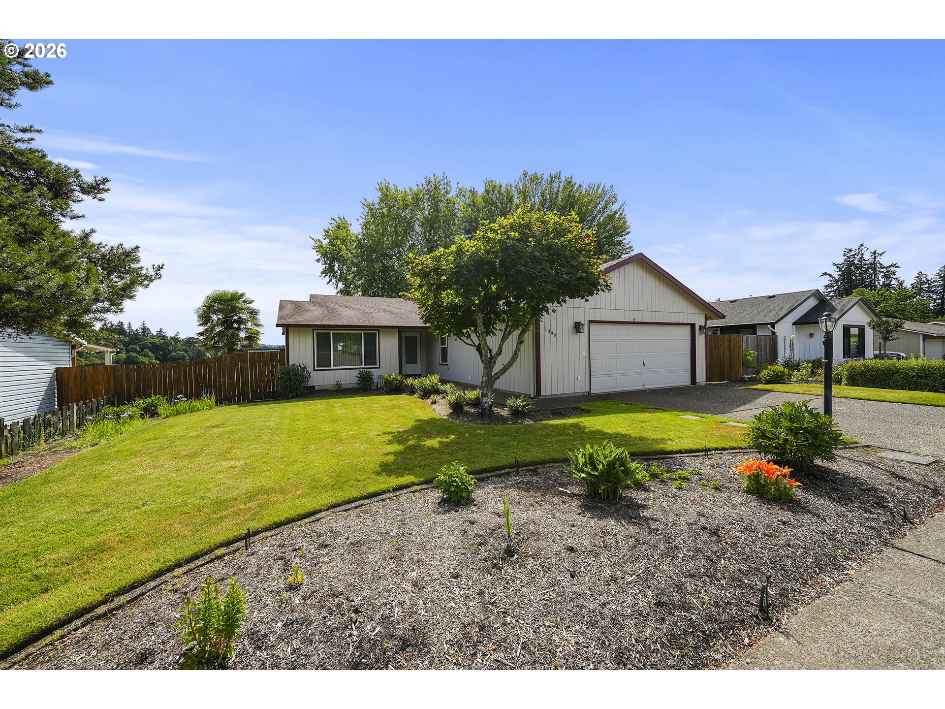 1399 SE DUKE DR