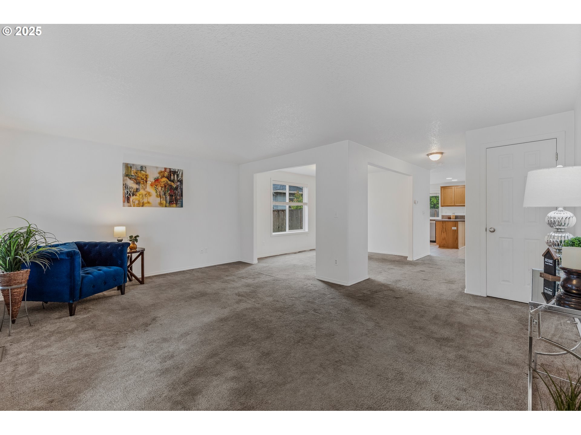 1607 NW 17TH PL