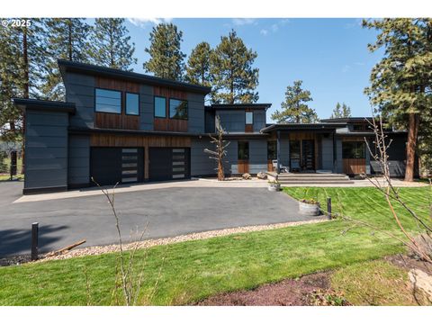 21060 KNOTT RD Bend OR 97702