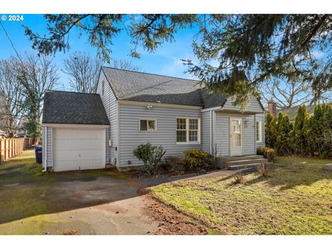 A home in Gresham