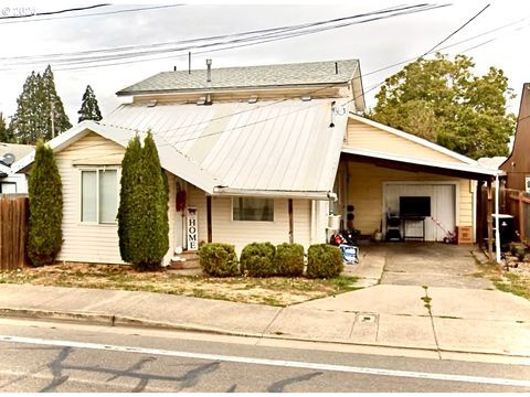 A home in Albany