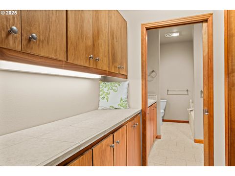 Tiny photo for 747 Holbrook Ln, Creswell, OR 97426 (MLS # 119032315)