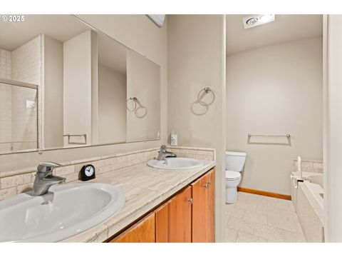 Tiny photo for 747 Holbrook Ln, Creswell, OR 97426 (MLS # 119032315)