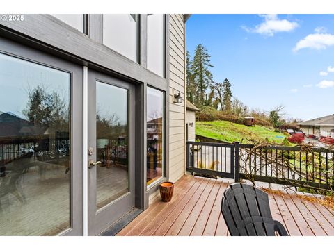 Tiny photo for 747 Holbrook Ln, Creswell, OR 97426 (MLS # 119032315)