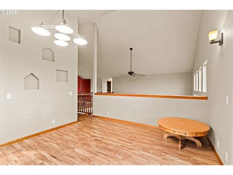 Tiny photo for 747 Holbrook Ln, Creswell, OR 97426 (MLS # 119032315)