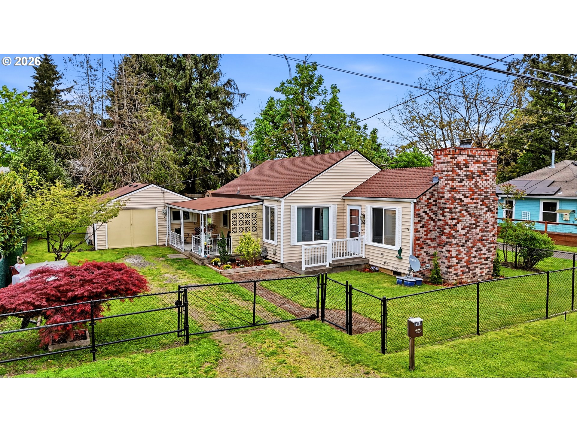 7905 SE BYBEE BLVD