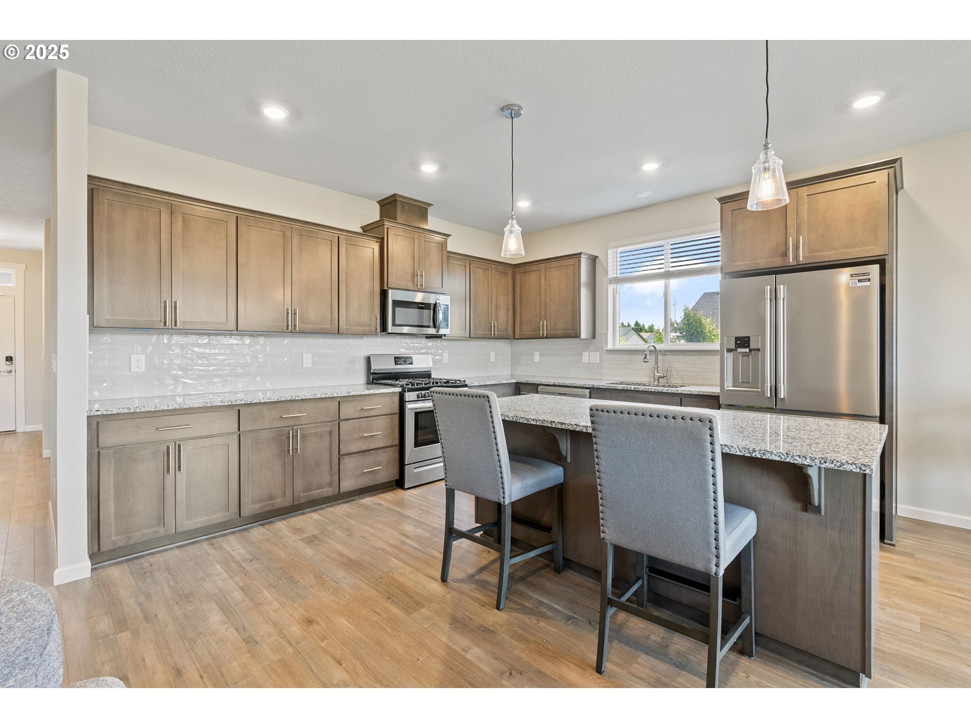 129 NE 19TH AVE