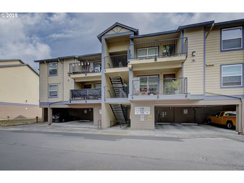 275 SE 162nd Ave, Portland, OR 97233 - #: 246989229