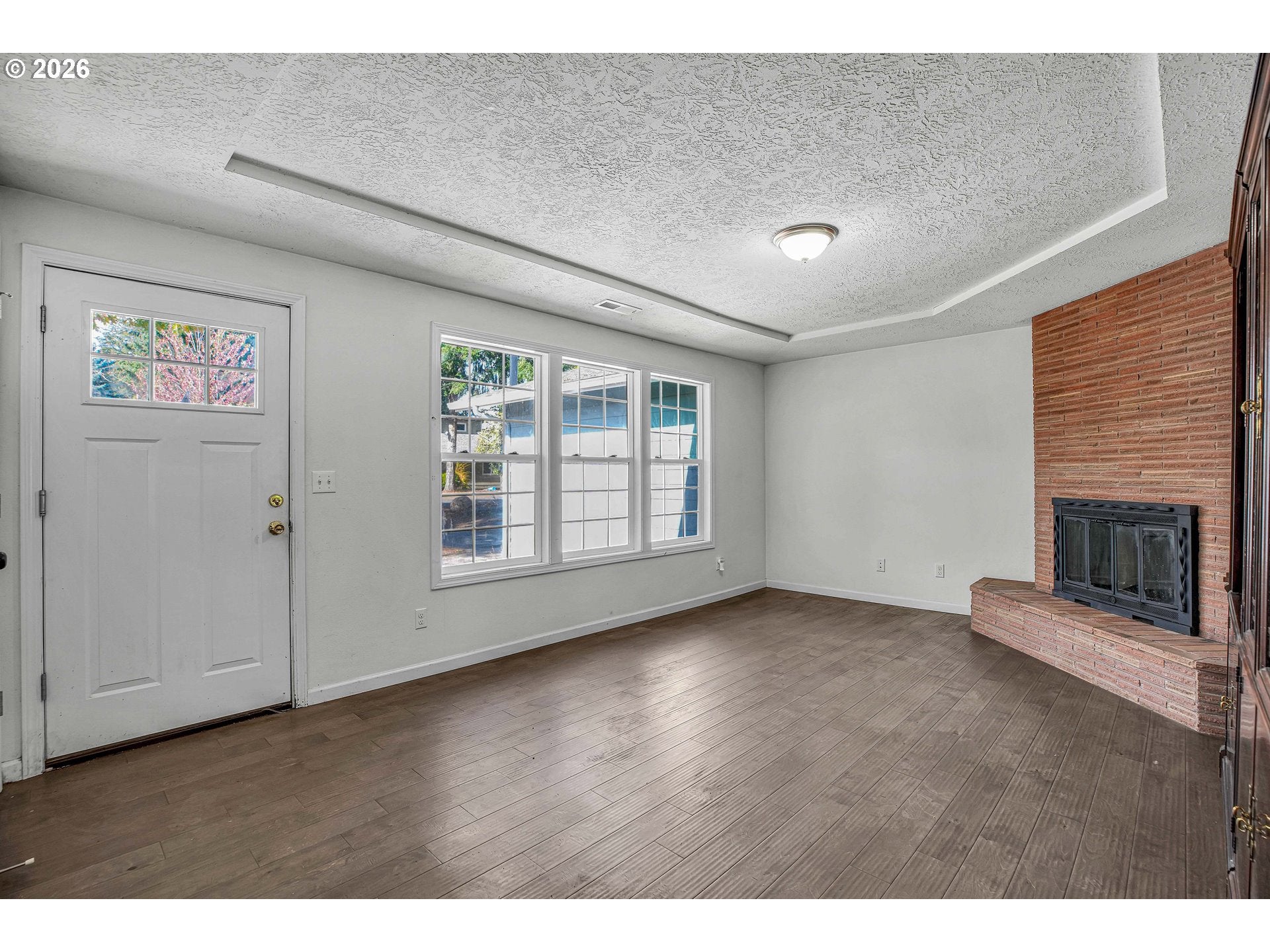 102 NE 156TH AVE