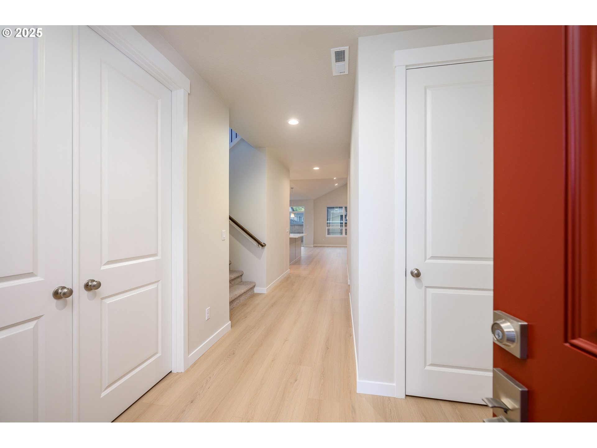 24052 SW MAPLE TER SW