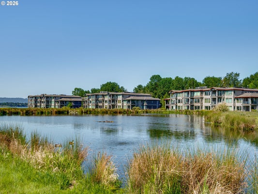 5433 SE SCENIC LN UNIT 104, VANCOUVER, WA 98661 - Image 79b1d893a3e407458e684bbcd4ebbd9e/1661687510
