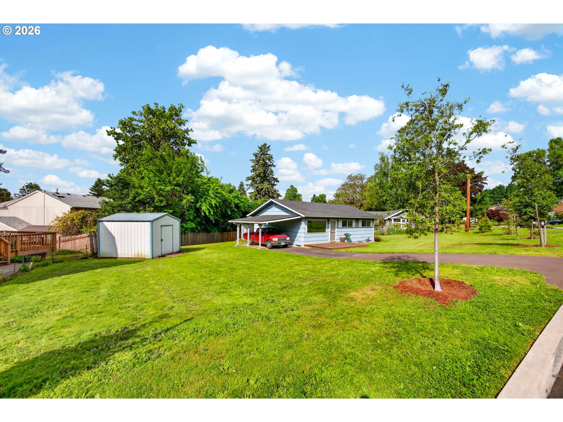4934 SE Malden DR