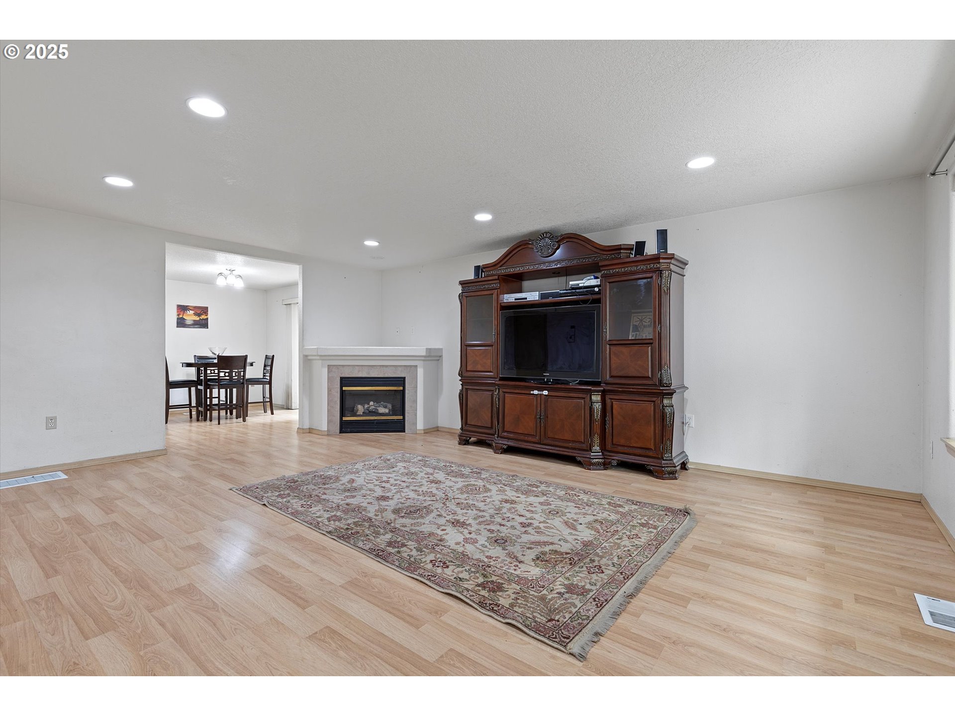 600 SE 151ST AVE
