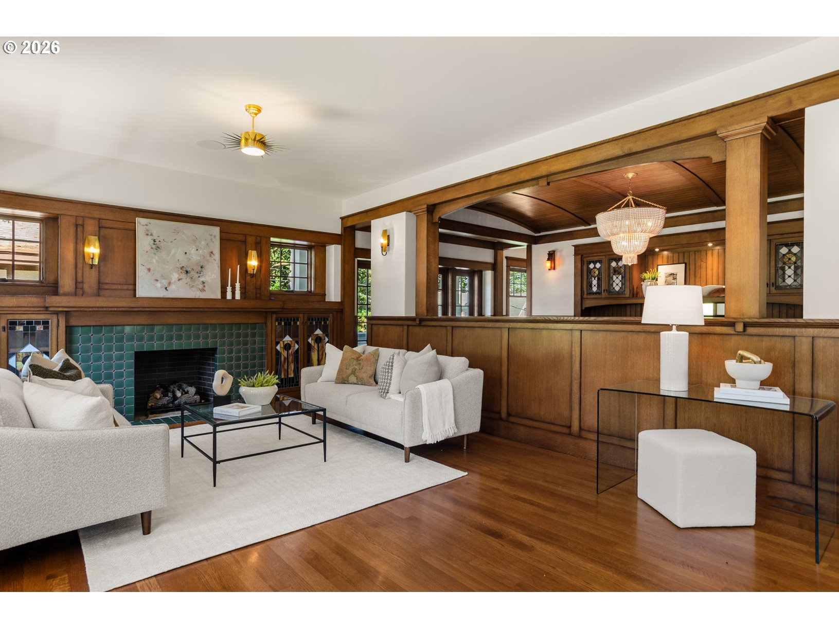 2023 SW MONTGOMERY DR