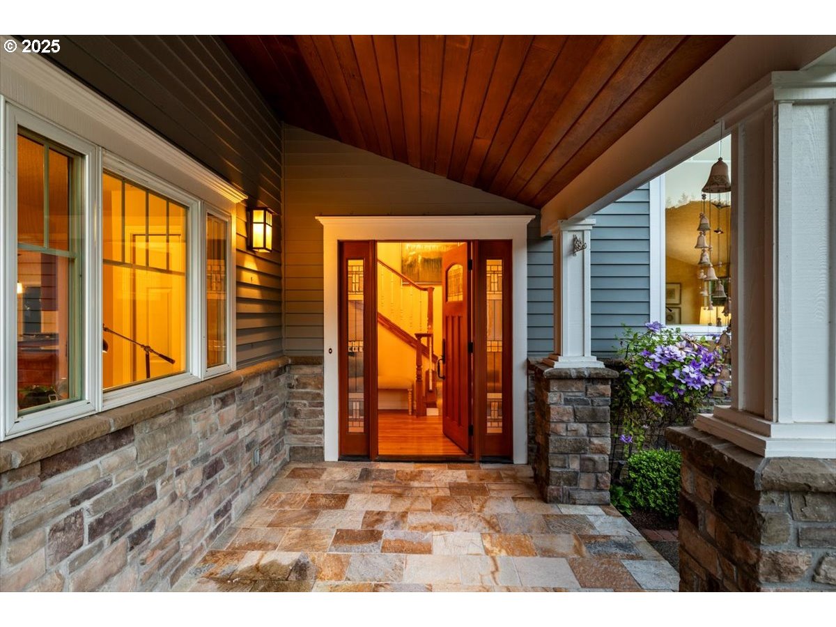 2350 SW Gregory DR