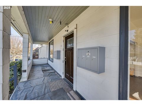 A home in Oregon City