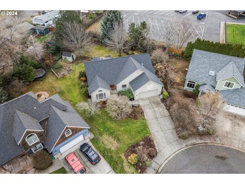 A home in Hood River