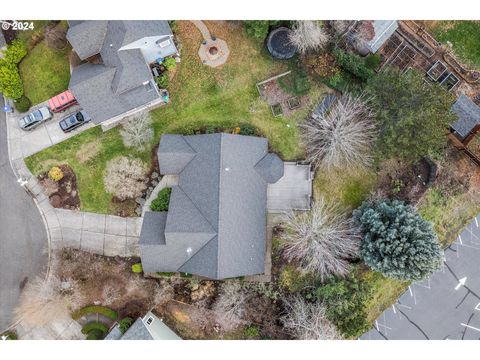 A home in Hood River