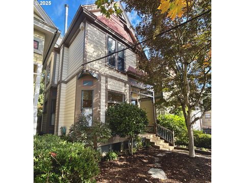 2373 NW JOHNSON ST Portland OR 97210
