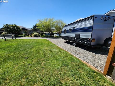 A home in Brookings