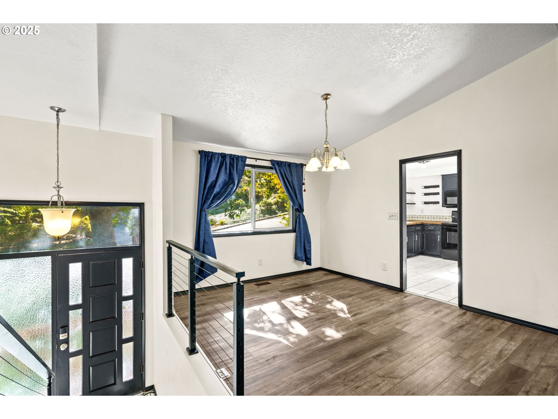 1895 W 28TH AVE