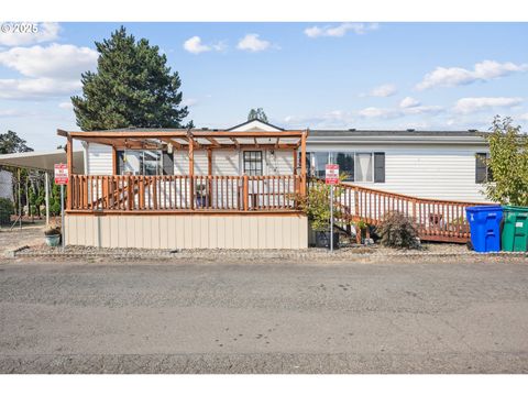 10701 SE HIGHWAY 212 E2 Clackamas OR 97015