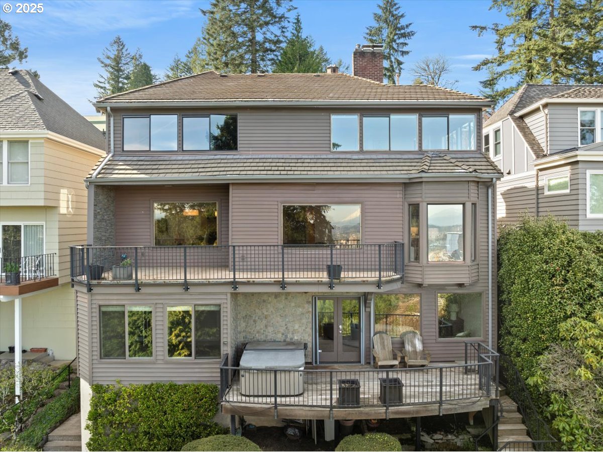 2869 SW CHAMPLAIN DR