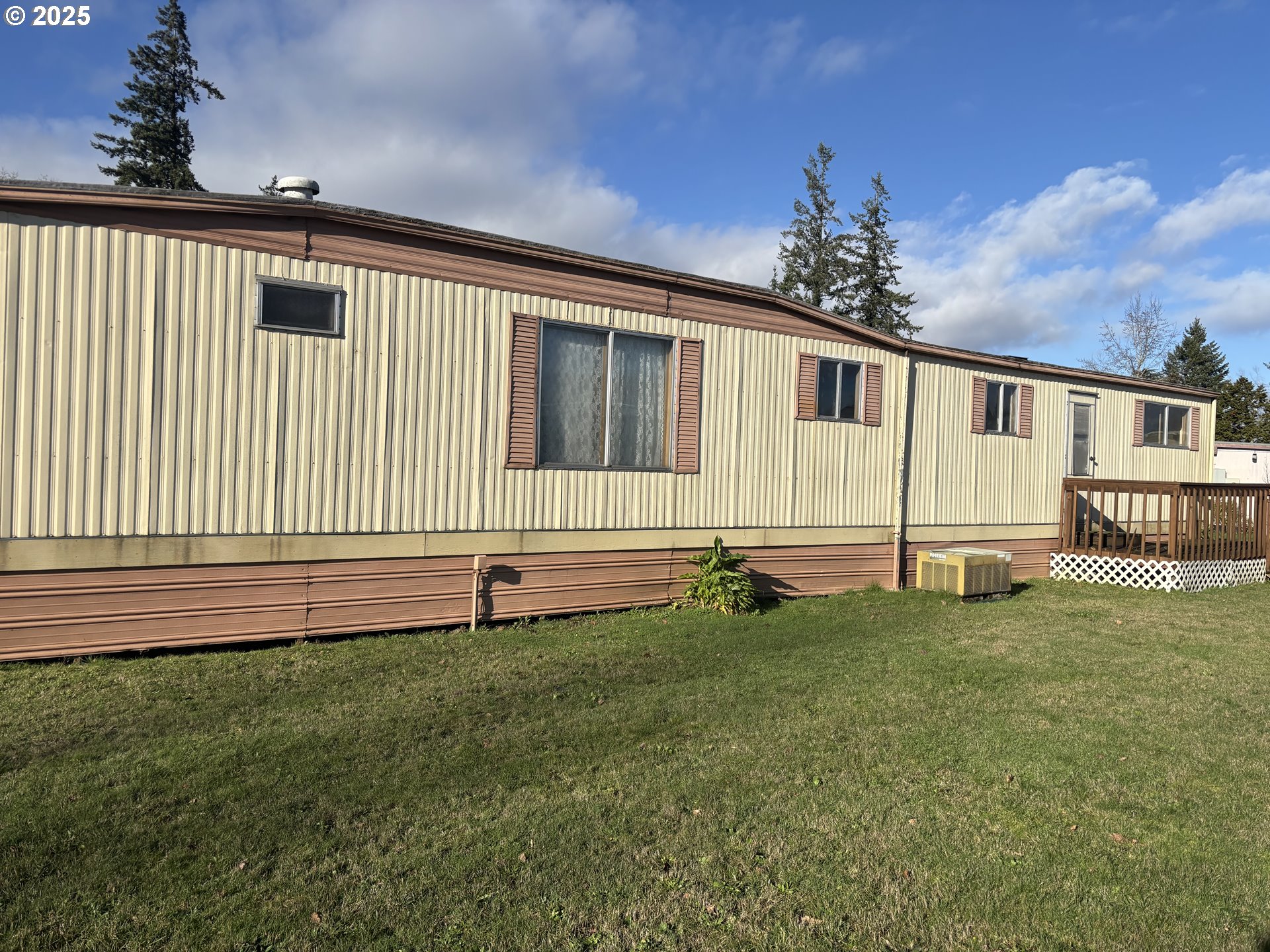 5643 Tumbleweed CIR NE