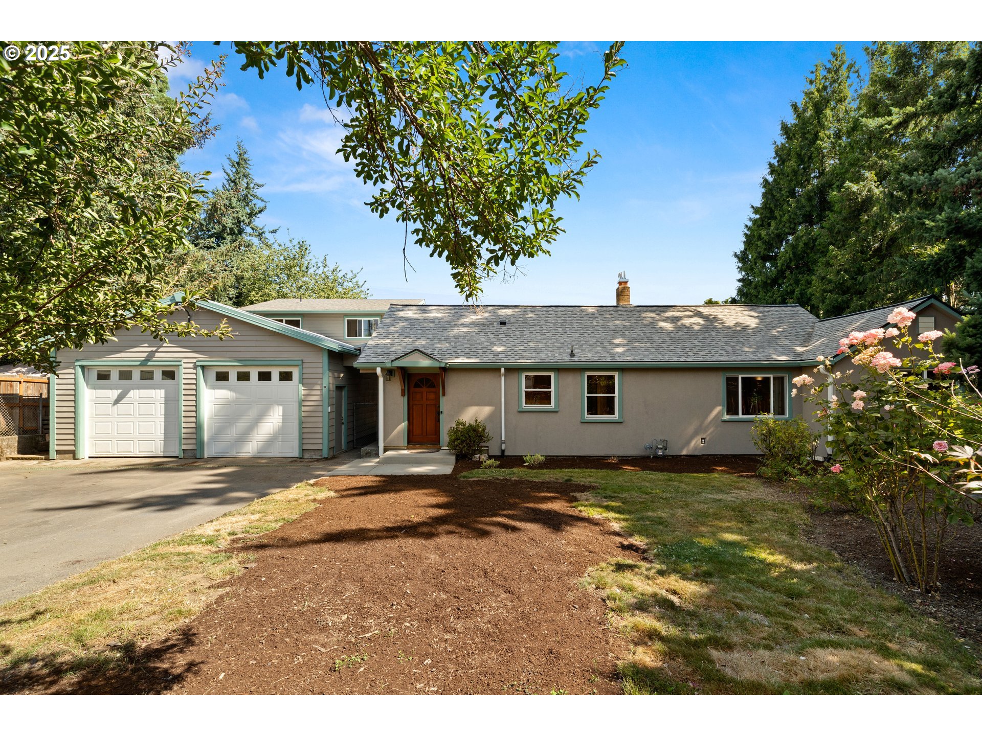 11105 NE SISKIYOU ST