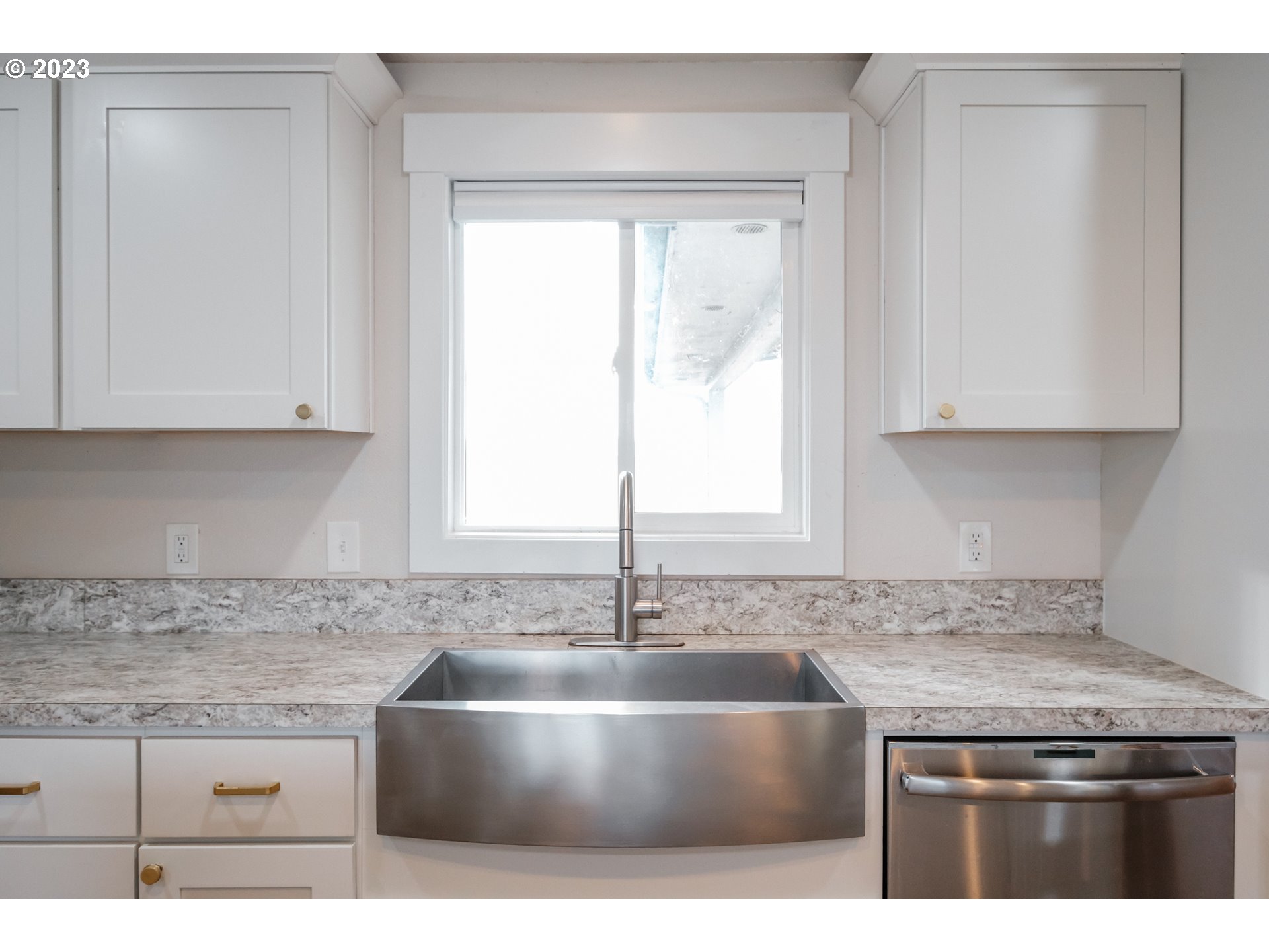 Mt Angel, Oregon 97362, United States, 4 Bedrooms Bedrooms, ,3 BathroomsBathrooms,Residential,Active,100087